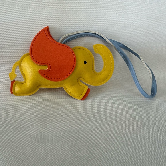 Cute Fly Elephant l Bag Pendant With Name Tag, Keychain Pendant - Picture 3 of 5